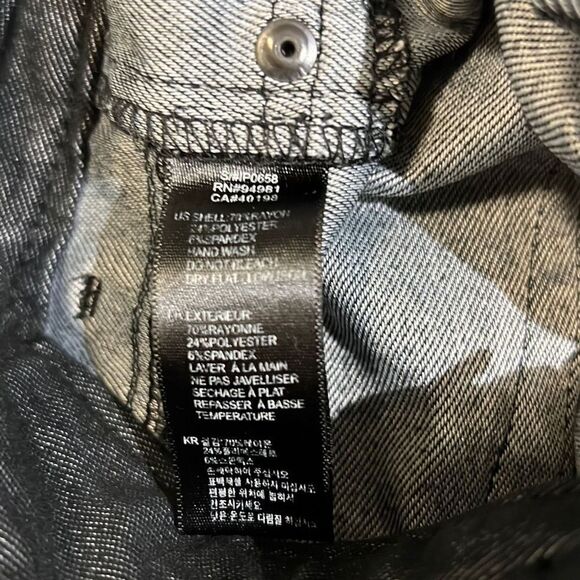 Shinny black jeggings. Size medium. - Picture 5 of 5